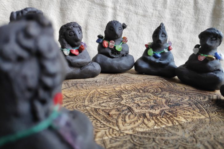 Déesse du féminin, statuette magique